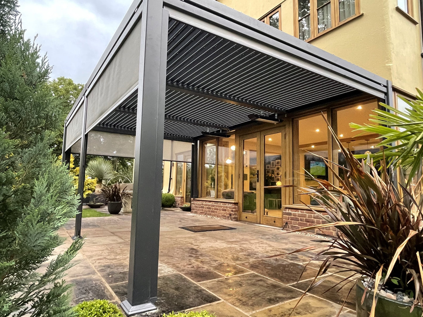 Infrared Pergola Outdoor Heater 2000W